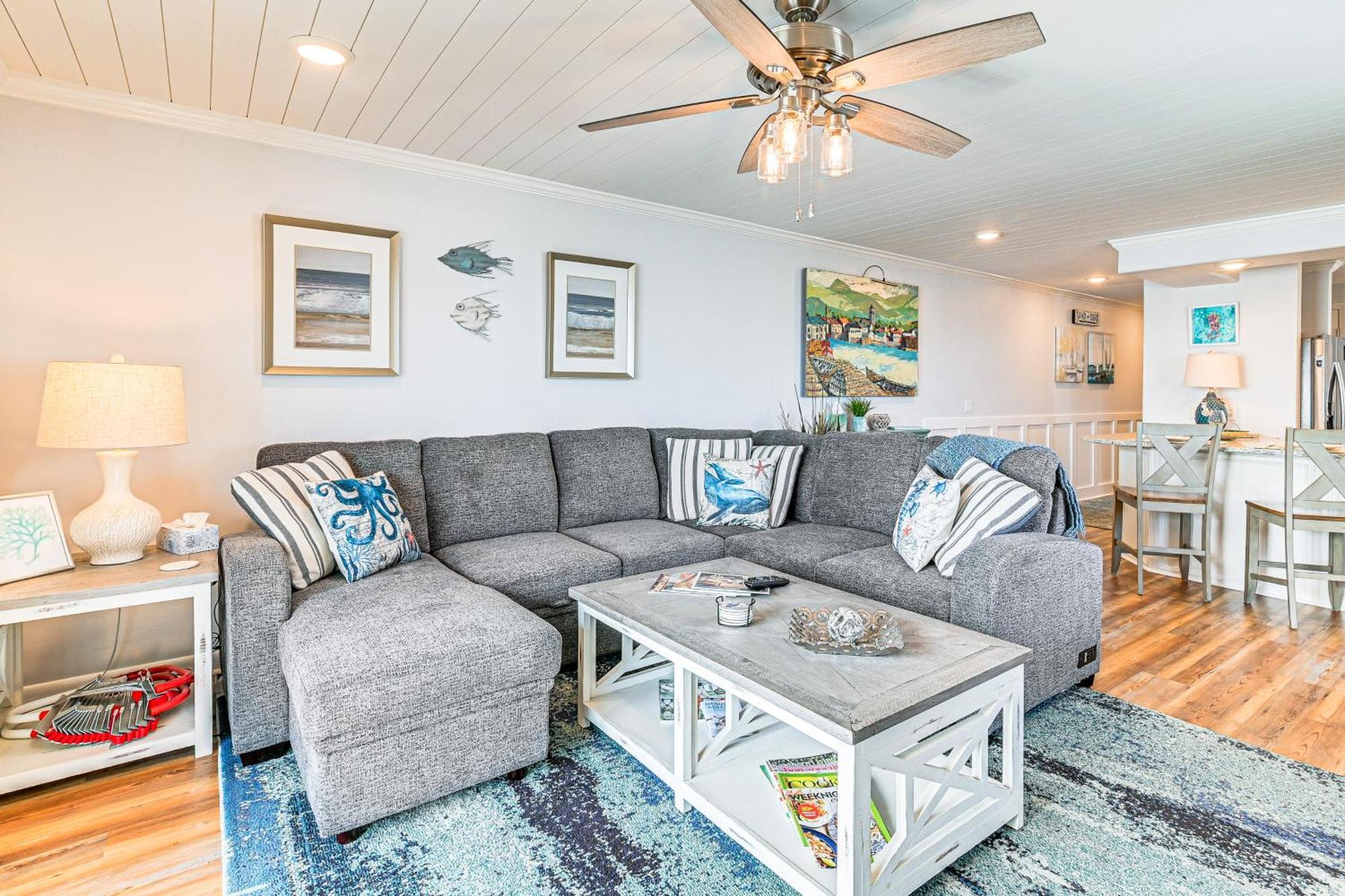 מירטל ביץ' On-The-Beach Escape Oceanfront In Surfside! מראה חיצוני תמונה